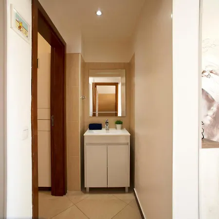 De Verao By Interhome * Ferreiras